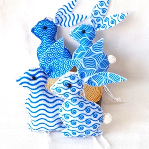 Királykék húsvéti nyuszik . - otthon & életmód - dekoráció - fali és függő dekoráció - függődísz - Meska.hu