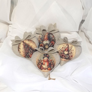 Hóemberes, manós karácsonyi díszek. - Meska.hu