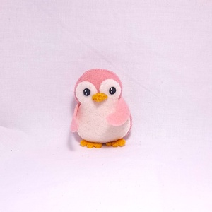 Vidám szines pingvinek - rózsaszín. - otthon & életmód - dekoráció - fali és függő dekoráció - függődísz - Meska.hu