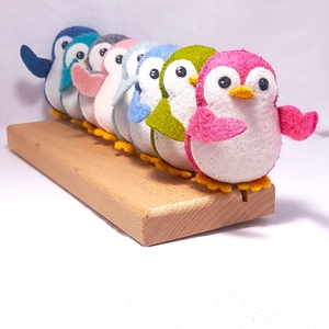 Vidám szines pingvinek., Otthon & Életmód, Dekoráció, Fali és függő dekoráció, Függődísz, Varrás, MESKA