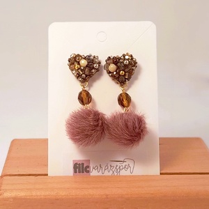 Barna gyöngyös, nyuszi pom-pom-os  fülbevaló. - ékszer - fülbevaló - lógó fülbevaló - Meska.hu