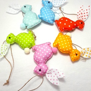 Pöttyös filc húsvéti nyuszik., Otthon & Életmód, Dekoráció, Fali és függő dekoráció, Függődísz, Varrás, MESKA