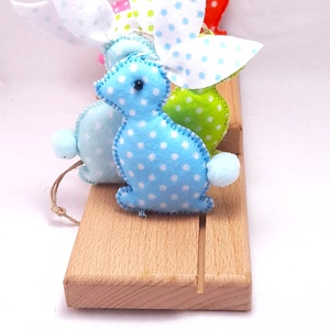 Pöttyös filc húsvéti nyuszik. - otthon & életmód - dekoráció - fali és függő dekoráció - függődísz - Meska.hu