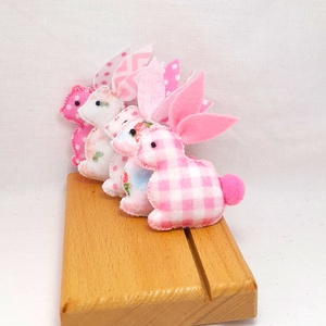 Rózsaszín filc mini húsvéti nyuszik. - otthon & életmód - dekoráció - fali és függő dekoráció - függődísz - Meska.hu