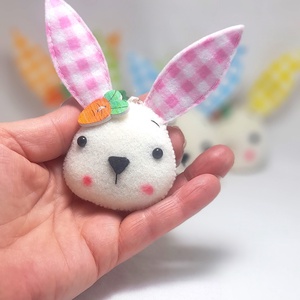 Kockásfülü húsvéti nyuszik. - otthon & életmód - dekoráció - fali és függő dekoráció - függődísz - Meska.hu