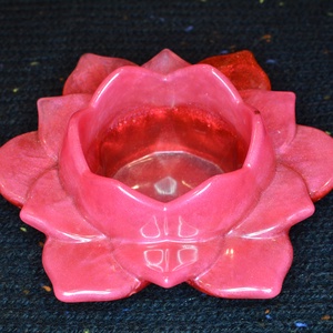 Piros-rózsaszín lótusz gyertyatartó epoxiból, Otthon & Életmód, Gyertya, illat, aroma, Gyertyatartó, Mindenmás, MESKA