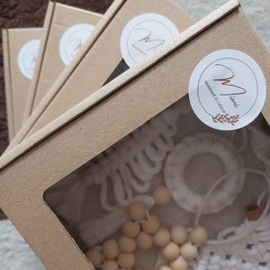 Makramé karácsonyi dísz 5 db-os dobozban - karácsony - karácsonyi lakásdekoráció - karácsonyfadíszek - Meska.hu