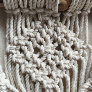 Makramé falidísz - otthon & életmód - dekoráció - fali és függő dekoráció - függődísz - Meska.hu