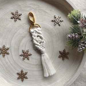 Makramé kulcstartó - táska & tok - kulcstartó & táskadísz - kulcstartó - Meska.hu