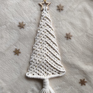 Makramé nagy fenyő dekoráció - karácsony - karácsonyi lakásdekoráció - karácsonyi lakásdíszek - Meska.hu