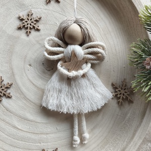 Makramé angyal csillaggal, Karácsony, Karácsonyi lakásdekoráció, Karácsonyi lakásdíszek, Csomózás, MESKA