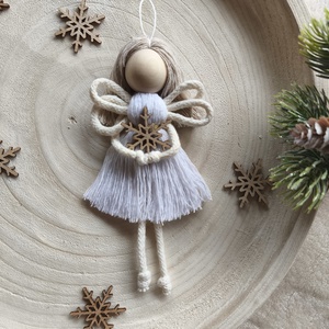 Makramé angyal jégcsillaggal, Karácsony, Karácsonyi lakásdekoráció, Karácsonyi lakásdíszek, Csomózás, MESKA