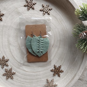 Makramé fülbevaló - Meska.hu