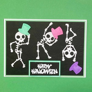 Halloween csontváz képeslap, csontvázak tánca - otthon & életmód - dekoráció - halloween - halloweeni meghívó, képeslap, ajándékkísérő - Meska.hu