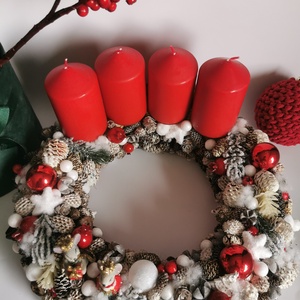 Piros fehér adventi asztaldísz koszorú - karácsony - adventi díszek - adventi asztaldísz - Meska.hu