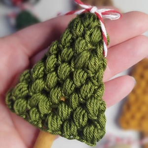 Horgolt fenyő  - karácsony - karácsonyi lakásdekoráció - ünnepi asztaldekoráció - Meska.hu Horgolt fenyő  - karácsony - karácsonyi lakásdekoráció - ünnepi asztaldekoráció - Meska.hu