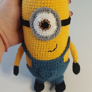 Minions - Stuart inspirálta horgolt figura - játék & sport - plüssállat & játékfigura - plüss mesefigurák - Meska.hu
