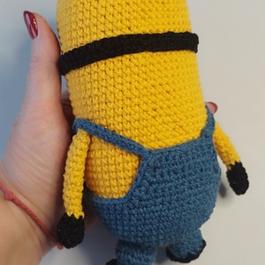 Minions - Stuart inspirálta horgolt figura - játék & sport - plüssállat & játékfigura - plüss mesefigurák - Meska.hu