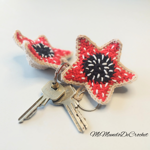 Demogorgon kulcstartó - horgolt - Meska.hu