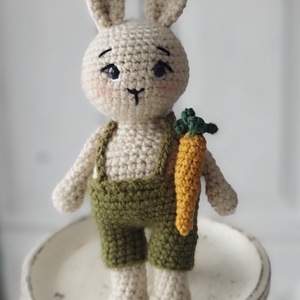 Horgolt nyuszi - Répás Jancsika - Meska.hu