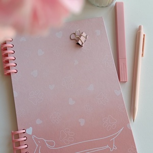 Rózsaszin tacskós spirálfüzet- A5 - otthon & életmód - papír, írószer - jegyzetfüzet & napló - Meska.hu