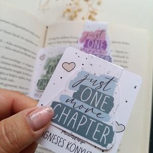 Mágneses könyvjelző - just one more chapter  - Meska.hu