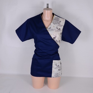 Szarvas és arany hópihe mintás tunika egészségügyi/óvónői/szépségipari munkaruha - ruha & divat - női ruha - tunika - Meska.hu