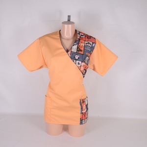 Halloween mintás tunika egészségügyi/óvónői/szépségipari munkaruha - ruha & divat - munkaruha - Meska.hu Halloween mintás tunika egészségügyi/óvónői/szépségipari munkaruha - ruha & divat - munkaruha - Meska.hu