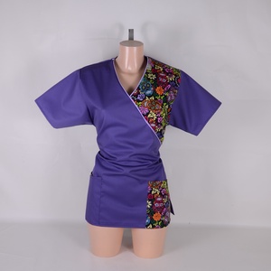 Cukorkoponya mintás tunika egészségügyi/óvónői/szépségipari munkaruha - ruha & divat - munkaruha - Meska.hu Cukorkoponya mintás tunika egészségügyi/óvónői/szépségipari munkaruha - ruha & divat - munkaruha - Meska.hu