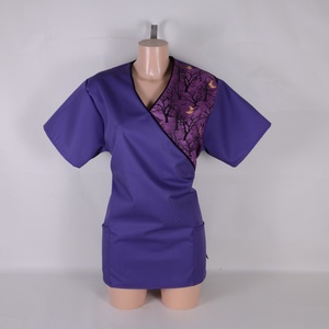 Fák és hold mintás tunika egészségügyi/óvónői/szépségipari munkaruha - ruha & divat - munkaruha - Meska.hu Fák és hold mintás tunika egészségügyi/óvónői/szépségipari munkaruha - ruha & divat - munkaruha - Meska.hu