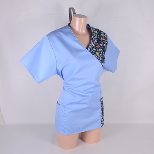 Virág mintás tunika egészségügyi/óvónői/szépségipari munkaruha - ruha & divat - munkaruha - Meska.hu