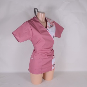 Mályva cseresznyevirág mintás tunika egészségügyi/óvónői/szépségipari munkaruha - ruha & divat - munkaruha - Meska.hu