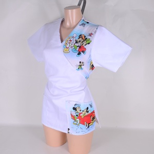 Mickey és Minnie mintás tunika egészségügyi/óvónői/szépségipari munkaruha - Meska.hu