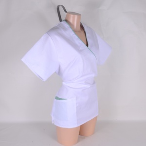 Fehér tunika egészségügyi/óvónői/szépségipari munkaruha - ruha & divat - munkaruha - Meska.hu