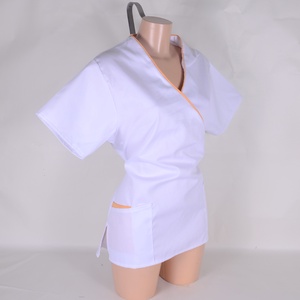 Fehér-barackszínű tunika egészségügyi/óvónői/szépségipari munkaruha - ruha & divat - munkaruha - Meska.hu