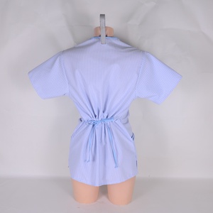 Kék csíkos díszítéssel egészségügyi/óvónői/szépségipari munkaruha - ruha & divat - munkaruha - Meska.hu