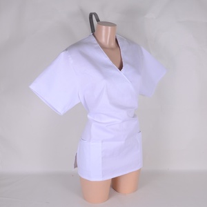 Fehér tunika egészségügyi/óvónői/szépségipari munkaruha - ruha & divat - munkaruha - Meska.hu