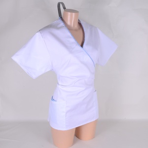 Fehér kék paszpol tunika egészségügyi/óvónői/szépségipari munkaruha - ruha & divat - munkaruha - Meska.hu