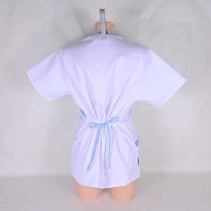 Fehér, kék paszpol tunika egészségügyi/óvónői/szépségipari munkaruha - ruha & divat - munkaruha - Meska.hu