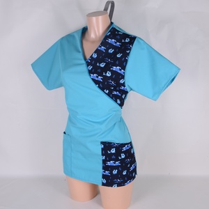 Téli rókák tunika egészségügyi/óvónői/szépségipari munkaruha, Ruha & Divat, Munkaruha, Varrás, MESKA