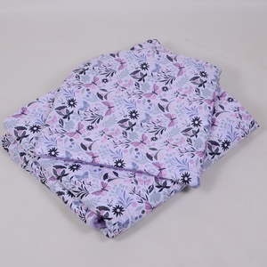 Lila virágos, lepkés Ágynemű ovis  - játék & sport - ovis felszerelés - ovis ágynemű - Meska.hu