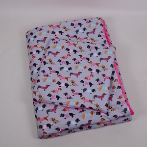 Tacskó pinkkel Ágynemű babának vagy oviba - baba - mama - baba ágynemű - babatakaró, gyerek pléd - Meska.hu