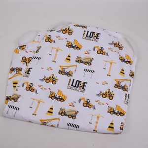 Munkagépek Mintás Bélelt ovis/bölcsi derékalj/ lepedő , Játék & Sport, Ovis felszerelés, Ovis ágynemű, Varrás, MESKA