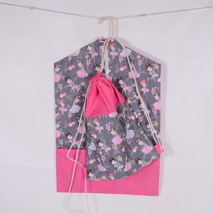 Balerina pink Ovis zsák és hátizsák névhímzéssel, Játék & Sport, Ovis felszerelés, Ovis szett, Varrás, Mintás oviszsák + tornazsák szett, névhímzés külön kérhető rá.
Névhímzés lehet teljesnév keresztnév..., MESKA