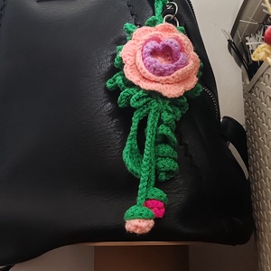 Horgolt t�skad�sz cser�lhető vir�ggal - otthon & életmód - dekoráció - dísztárgy - Meska.hu