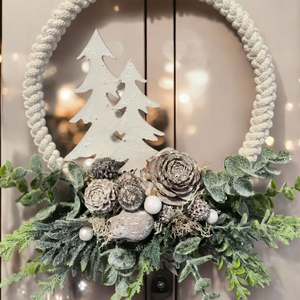 Makramé karácsonyi ajtódísz  - Meska.hu