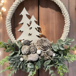 Makramé karácsonyi ajtódísz  - karácsony - karácsonyi lakásdekoráció - karácsonyi ajtódíszek - Meska.hu