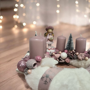 Pasztell adventi koszorú angyalkával  - karácsony - adventi díszek - adventi asztaldísz - Meska.hu