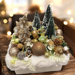 Karácsonyi asztaldísz az aranyerdő manóival - karácsony - karácsonyi lakásdekoráció - ünnepi asztaldekoráció - Meska.hu