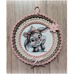 Horgolt húsvéti nyuszilányos akasztós dísz , Ünnepi díszek, dekorációk, Húsvéti díszek és dekorációk, Húsvéti ajtódísz, kopogtató, Horgolás, MESKA